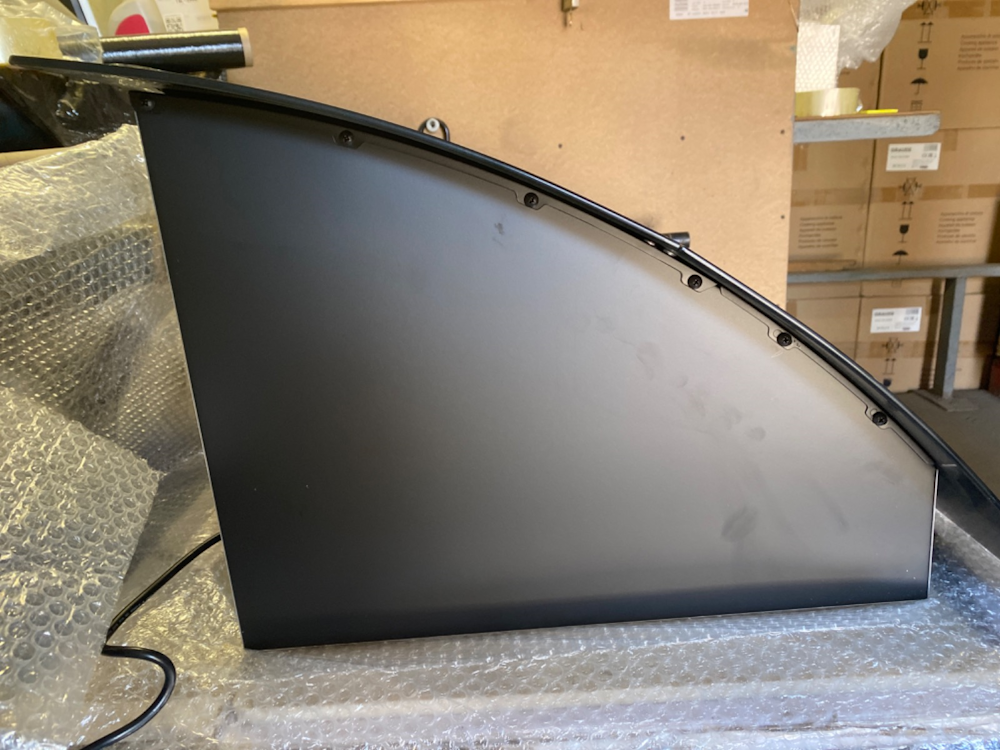 Настенная вытяжка GRAUDE DH 60.3 GE
